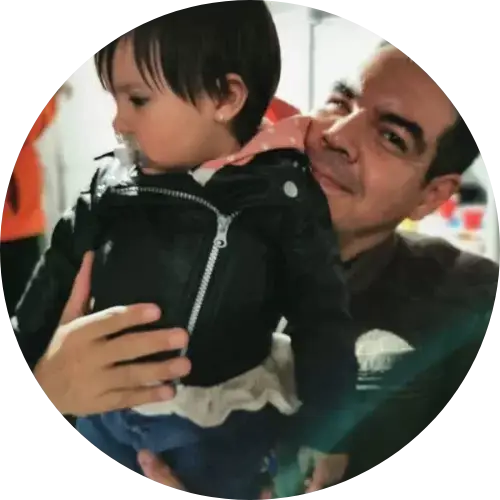 A nice thumbnail of Cesar and a beautiful little girl.